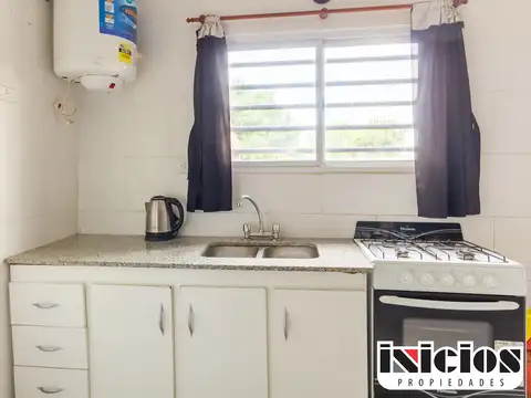 2 Casas: Av Chascomús Nº 3002 - Nueva Atlantis - C771