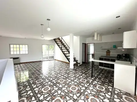 Depto Tipo Casa en Venta de 3 dormitorios