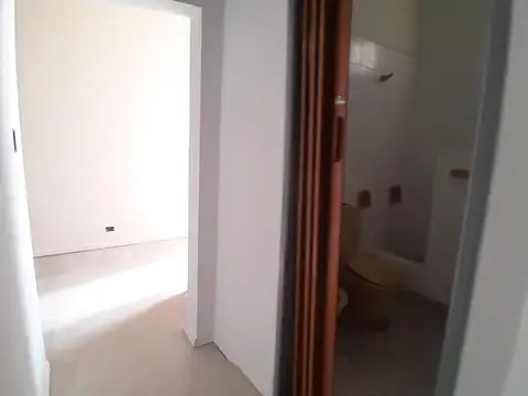 Depto Tipo Casa en Venta de 2 ambientes