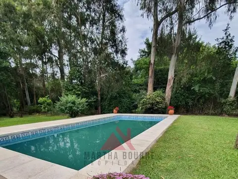 Casa 3 ambientes con 2 baños