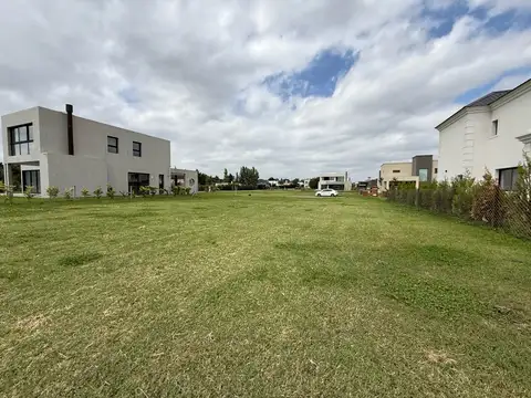 Terreno en Venta en Canning Chico, USD 81.000