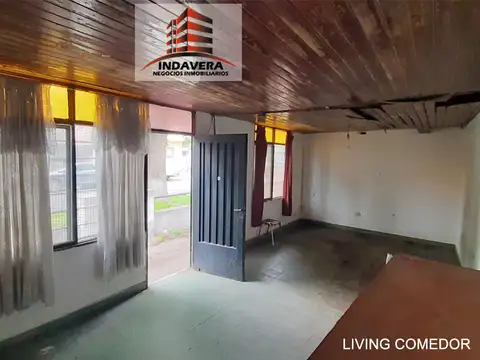 Casa 2 ambientes con 1 baño