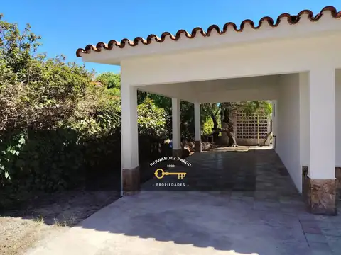 Depto Tipo Casa en Alquiler de 4 ambientes