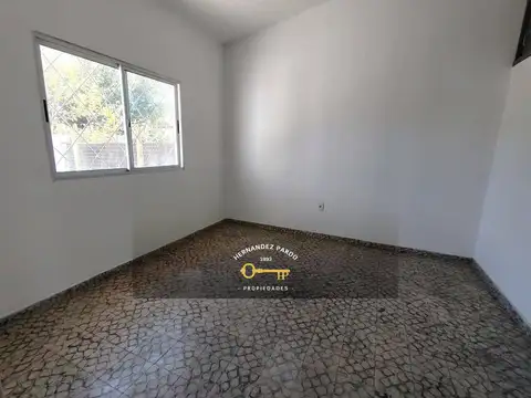 Depto Tipo Casa 4 ambientes con 1 baño