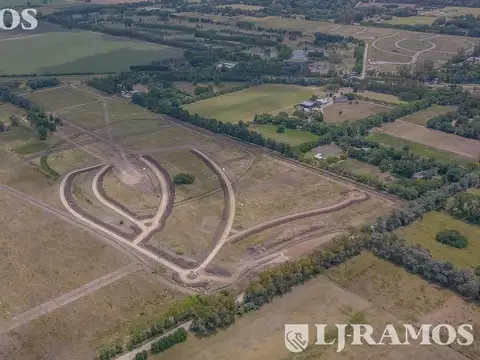 Pueblo Cardano, Calle 152 y Ruta 28 , Pilar