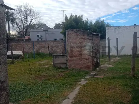 Perú 1200, Piso 0