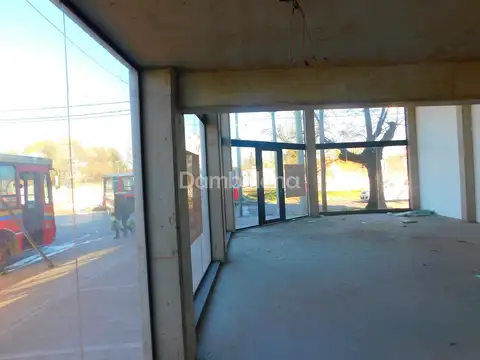 Piovano esquina Rivadavia 100