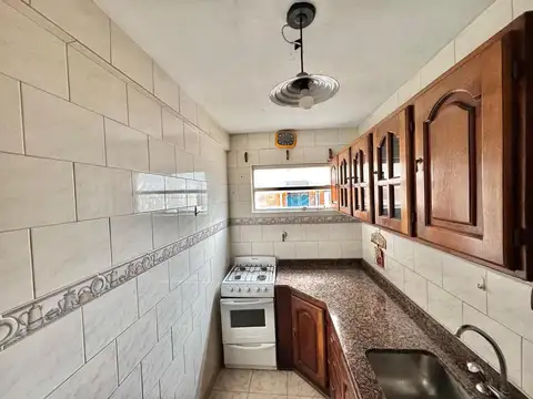 Departamento 3 ambientes con 1 baño