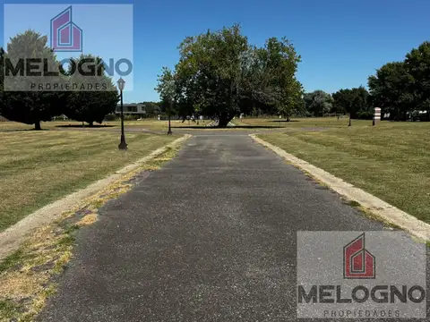 Terreno en Barrio Cerrado del Golf