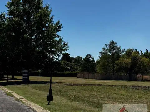 Terreno en Venta en Francisco Álvarez, USD 21.040