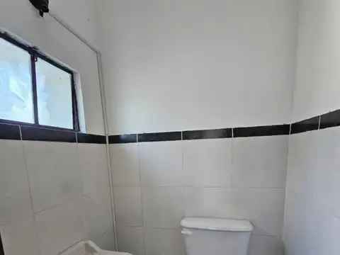 CASA EN VENTA-  MATE DE LUNA 2205 ESQ JUAN JOSE PASO