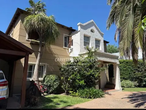 Casa en venta 4 dormitorios, escritorio y pileta. Barrio Galapagos. Pilar 100