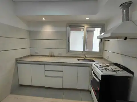 Mitre 100