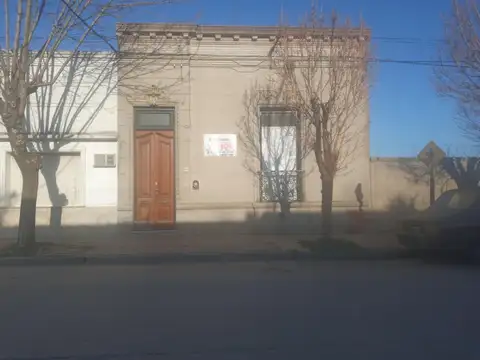 VENTA !!! CASA MUY BUEN ESTADO Y UBICACION !!! AYACUCHO