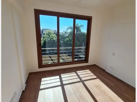 Departamento en Venta en Ramos Mejia, USD 96.000