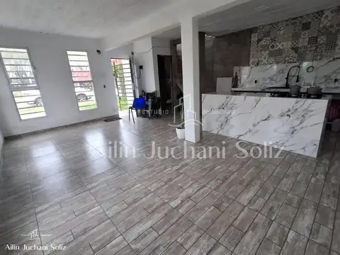 Casa en Venta con 1 cochera