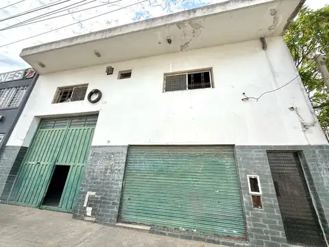 Galpon en Venta en Bernal Oeste, USD 98.000
