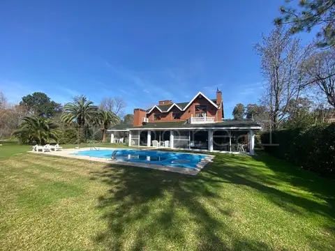 Casa en Venta de 4 dormitorios