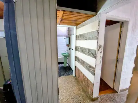 Depto Tipo Casa 5 ambientes con 1 baño