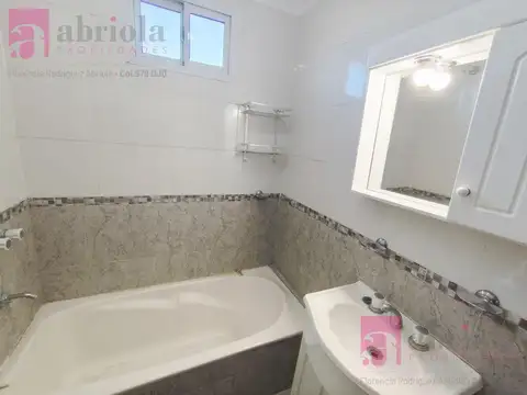 Departamento en Alquiler con 1 cocheras