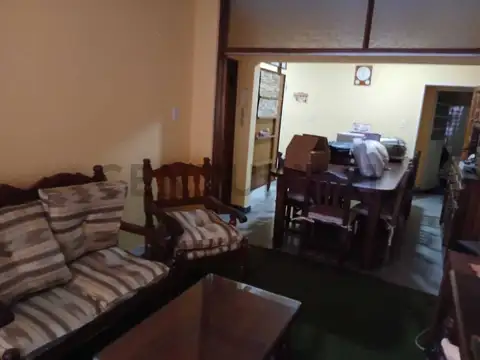 Amenabar 2800, Piso 0