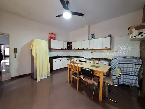 Casa en Venta en Barrio España y Hospitales, USD 95.000