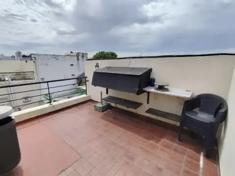Depto Tipo Casa en Venta con 1 cocheras