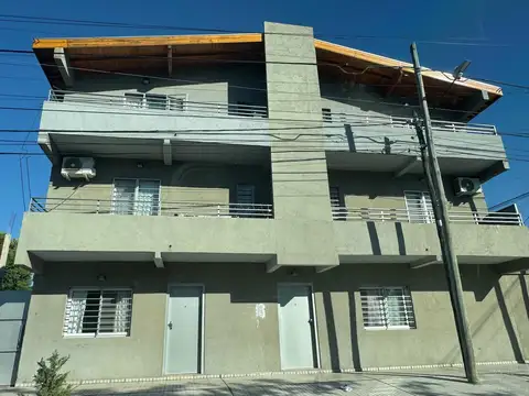 Calle Martingone   92 Pilar 100