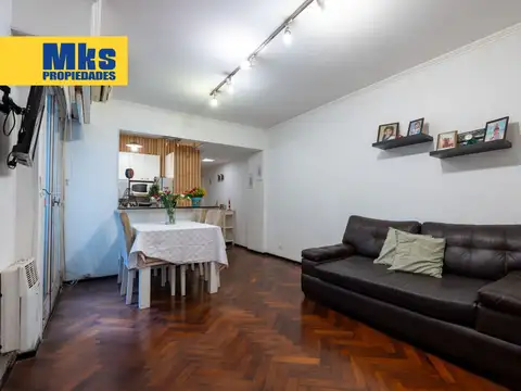 VENEZUELA 2000, Piso 1