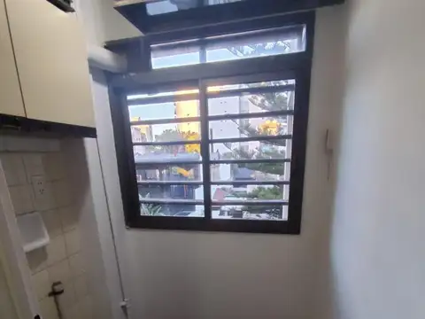 Departamento en Alquiler en Ramos Mejia, $ 900.000