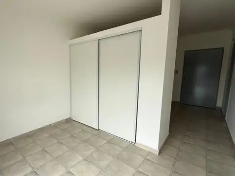Departamento en Alquiler en Boca, $ 550.000