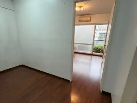 Oficina 2 ambientes con 1 baño