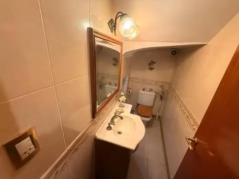 Casa en Venta con 1 cochera