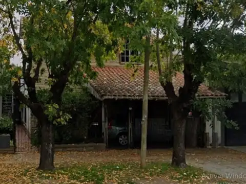 2 Casas en venta con cochera mas opcion de departamento en San Miguel