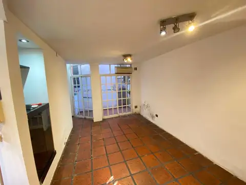 Depto Tipo Casa en Alquiler en Villa Santa Rita, $ 1.050.000