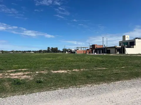 Barrio exclusivo - Zona de casas muy lindas