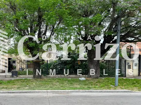 CASA EN VENTA EN FRAY BELTRÁN. ITUZAINGÓ