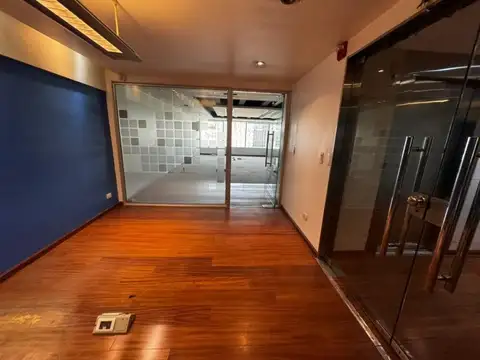 VENTA  OFICINA EN RECOLETA