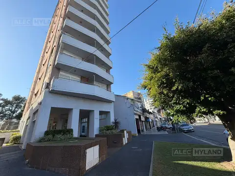 Av. Centenario 2149 1ºC