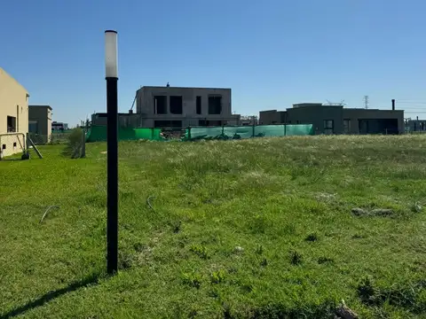 Venta Lote Canning La magdalena barrio Green 800m2