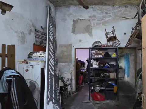 Local en Alquiler Via Pública
