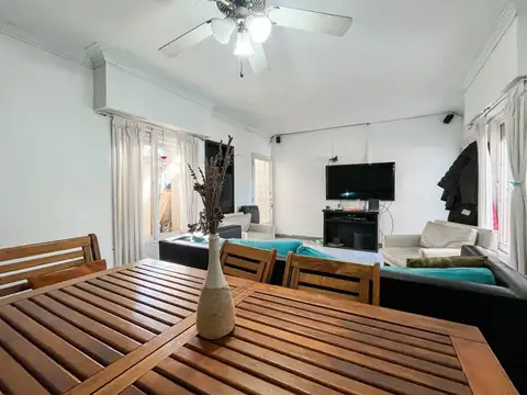Depto Tipo Casa en Venta de 2 dormitorios