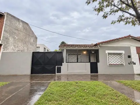 Chalet 3 ambientes en planta baja