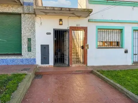 Venta PH 3 Amb-Gran Oportunidad a Reciclar Sin Exp