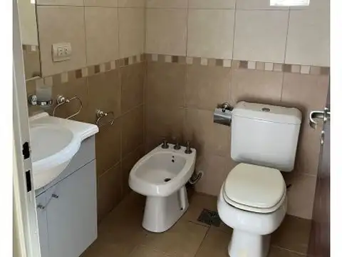 Departamento en Alquiler en San Lorenzo, $ 500.000
