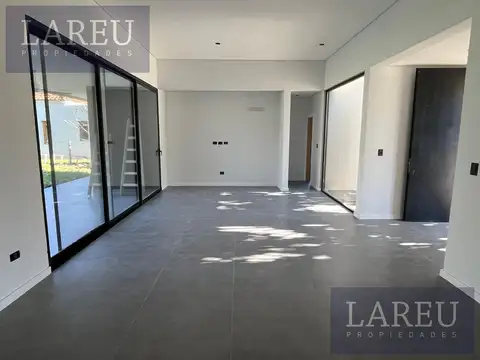 Casa en el Barrio Santa Clara, Manzanares
