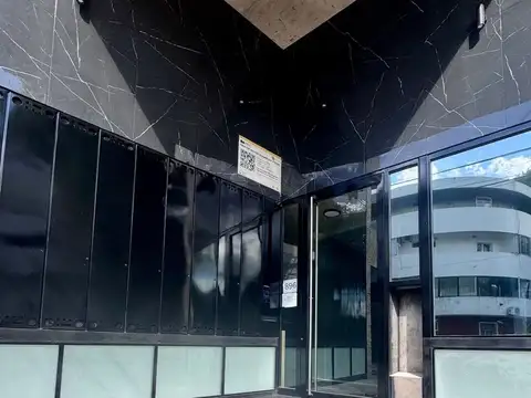 Calle Doctor Juan Felipe Aranguren 800