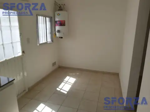 Depto Tipo Casa 3 ambientes con 1 baño