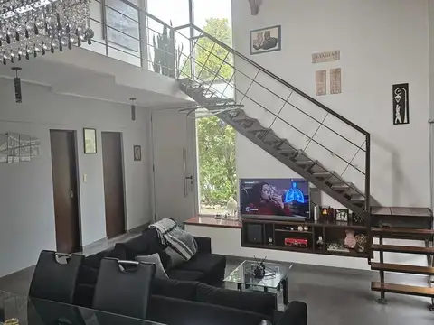 CASA CON PILETA EN COUNTRY EL PARAISO, ALQUILER