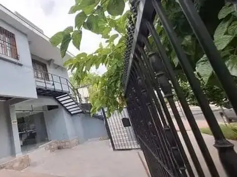 Lateral Sur de Acceso Este 1000